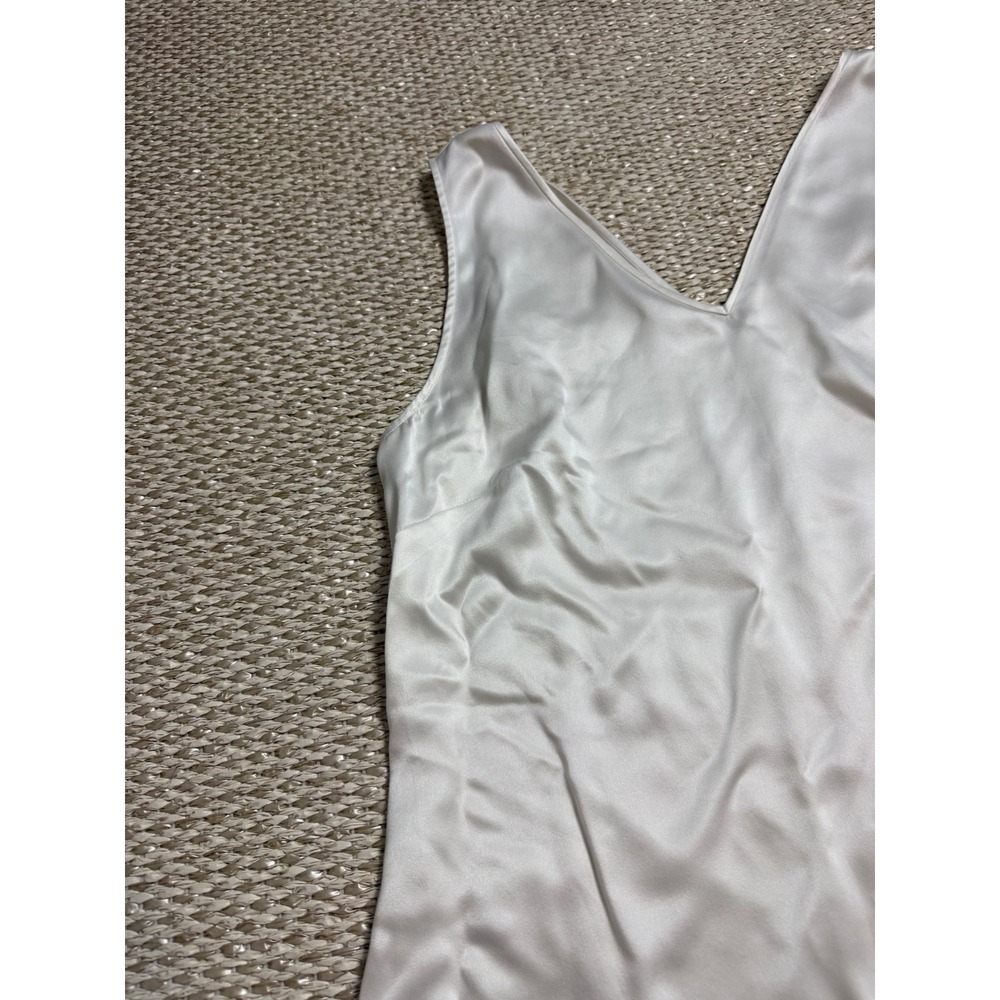 Ravella Luxury Silk Collection V-Neck Camisole Tank Top Ivory quiet luxury 6 - Picture 2 of 7